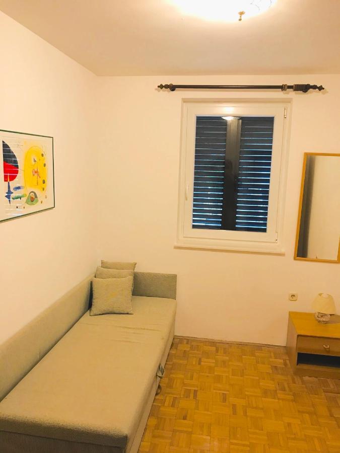 Benjamin Apartments ราบัซ ภายนอก รูปภาพ